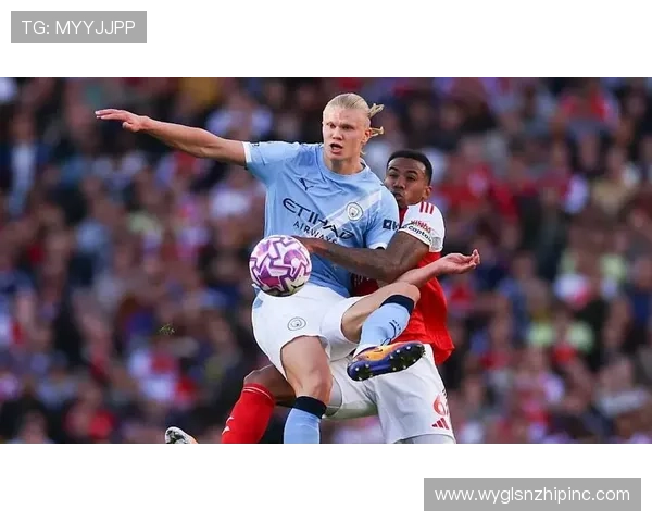 哈兰德高压防守参与度是否达标：现代中锋要求解析