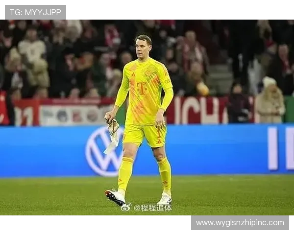 诺伊尔:后场第一出球点的脚下技术解析 诺伊尔:后场第一出球点的脚下技术解析